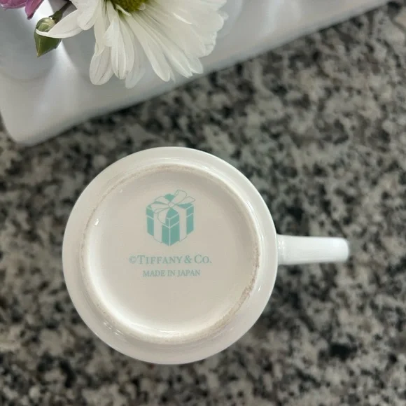 🩵Authentic Tiffany & Co Mug with White Ribbon Design🩵 - Picture 2 of 6
